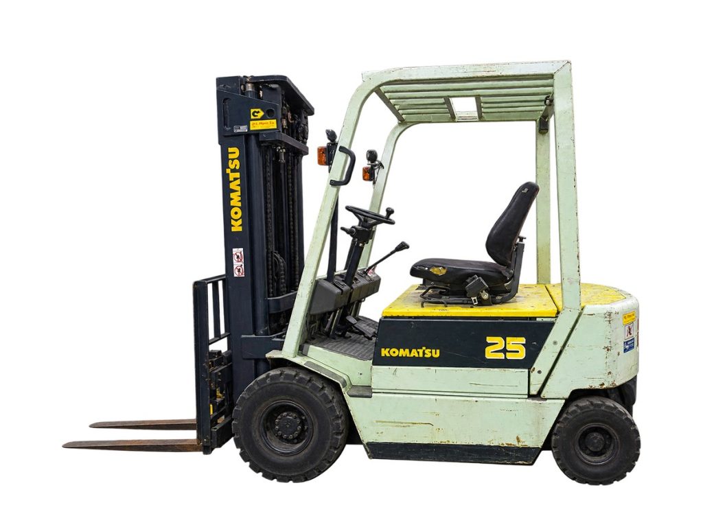 Komatsu FB25, Eléctrica 2.500 kg